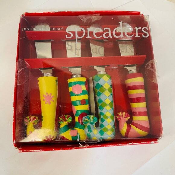 Boston Warehouse Stainless Steel Holiday Spreader Set - Picture 5 of 6